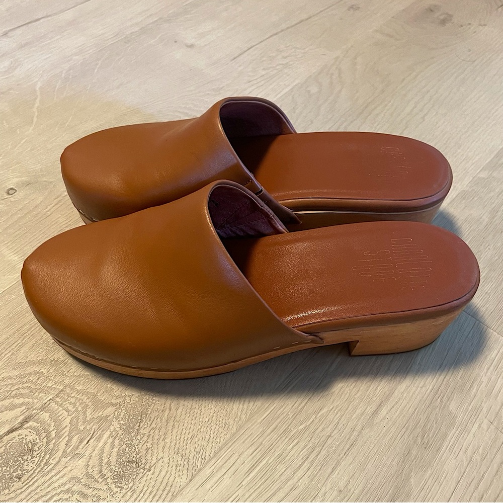 Charlotte Stone Martino clogs size 9